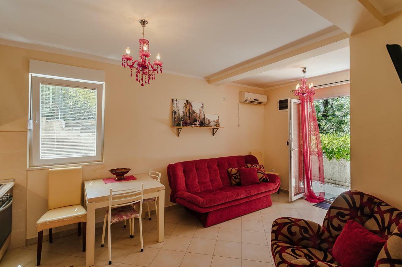 Poolside Apartments Miljan I Ranko Herceg Novi Eksteriør billede