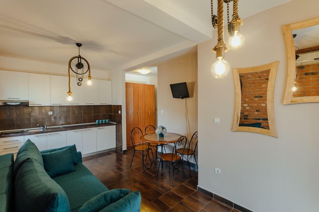 Poolside Apartments Miljan I Ranko Herceg Novi Eksteriør billede